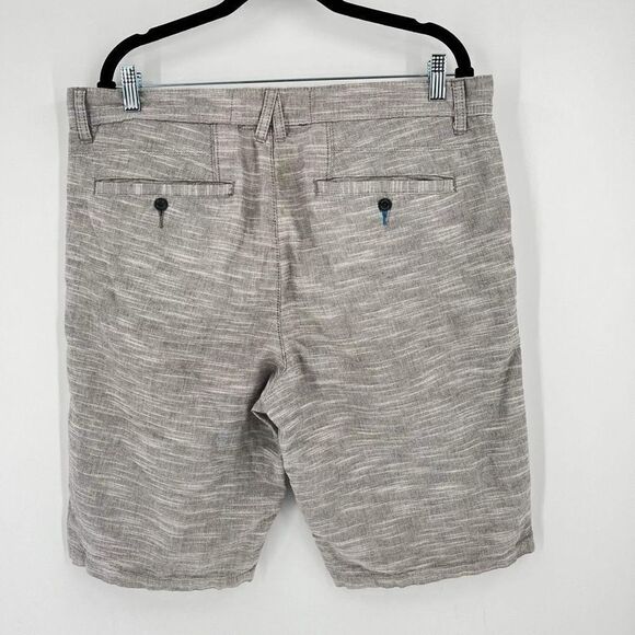 Modern amusement men’s flat front shorts Heathered gray small chino 100% cotton - Picture 2 of 9